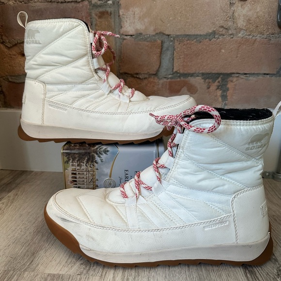 Sorel Women's White Winter Boots - Picture 6 of 7